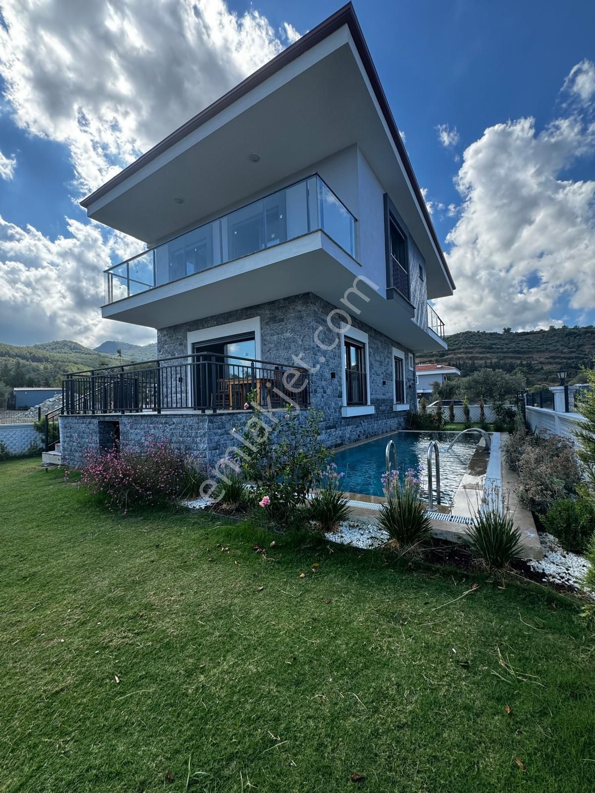 Kuşadası Davutlar Satılık Villa Kuşadası Davutlarda Satılık Villa