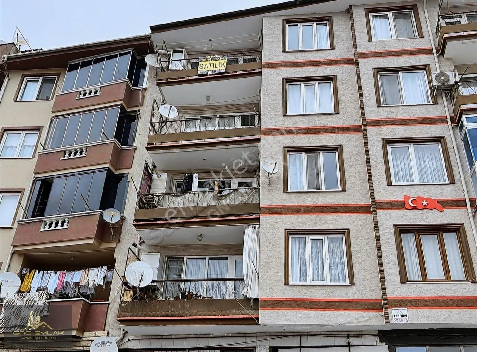 Gemlik Hamidiye Satılık Daire Gnc emlaktan satılık 2+1 daire