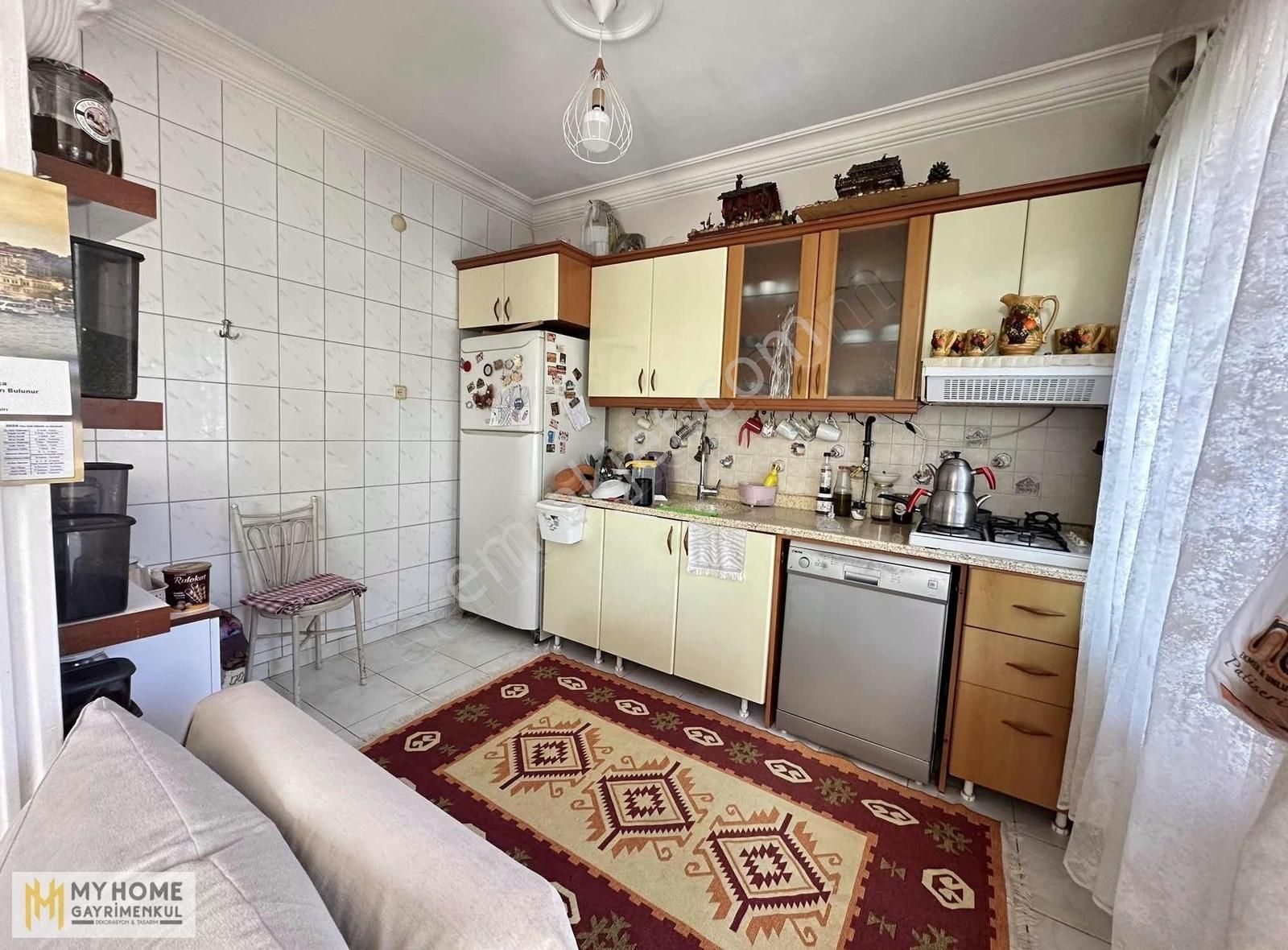 Yenişehir 50. Yıl Satılık Villa MYHOME DAN 50.YILDA BAHÇELİ 4+1 TRIBLEKS VİLLA