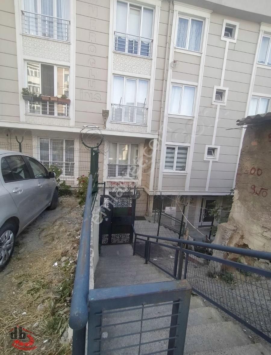 Eyüpsultan Rami Yeni Kiralık Daire RAMİ YENİMAHALLE'DE ABDİAĞA SOK.SEYRAN SİTESİ'NDE 2+1 GİRİŞ KATI