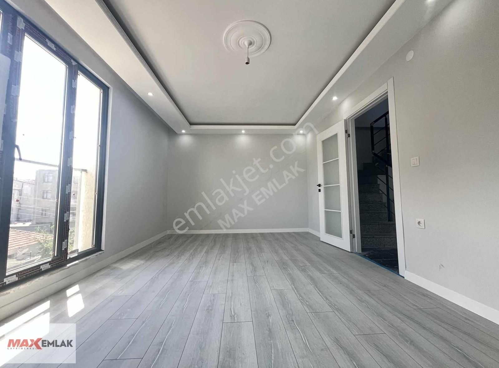 Darıca Nenehatun Satılık Daire NENEHATUN MAH MERKEZİ LOKASYONDA SATILIK 3+1 175M² LÜX DUBLEX