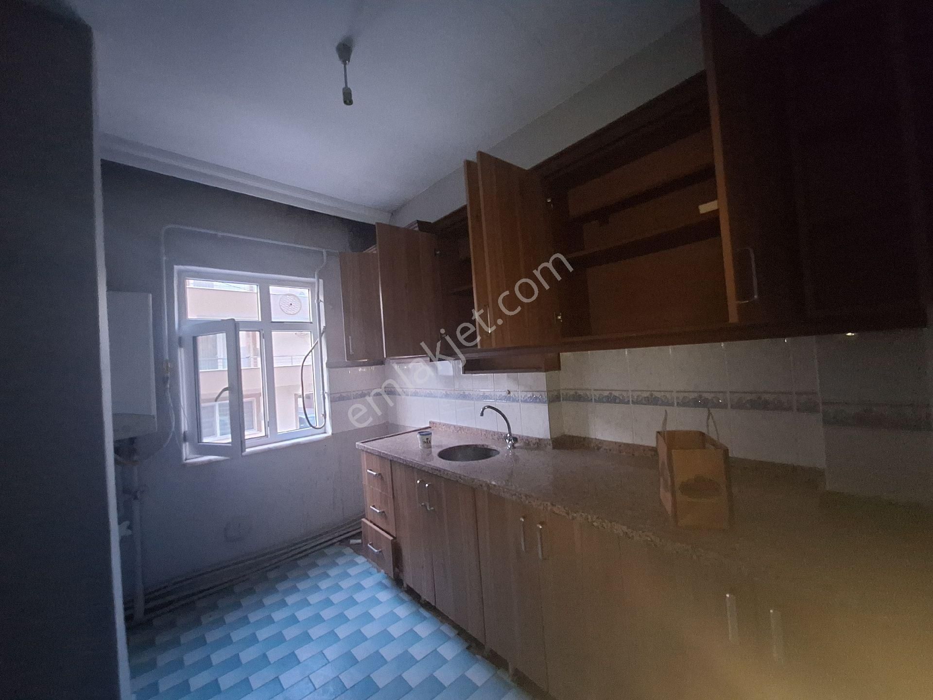 İzmit Kadıköy Kiralık Daire 2+1KİRALIK DAİRE KADIKÖY MAH İZMİT/ K9CAELI