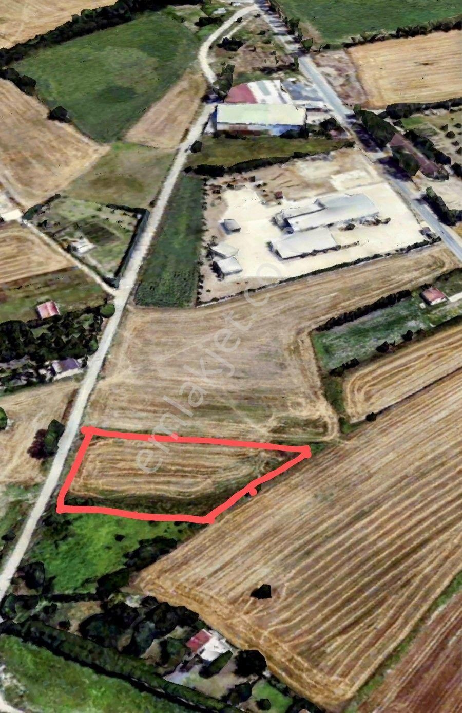 Çatalca Kestanelik Satılık Tarla CATALCA KESTANELİK 3900m² TEK TAPU DEPO FABRIKA BÖLGESİNDE SATILIK ARAZI 