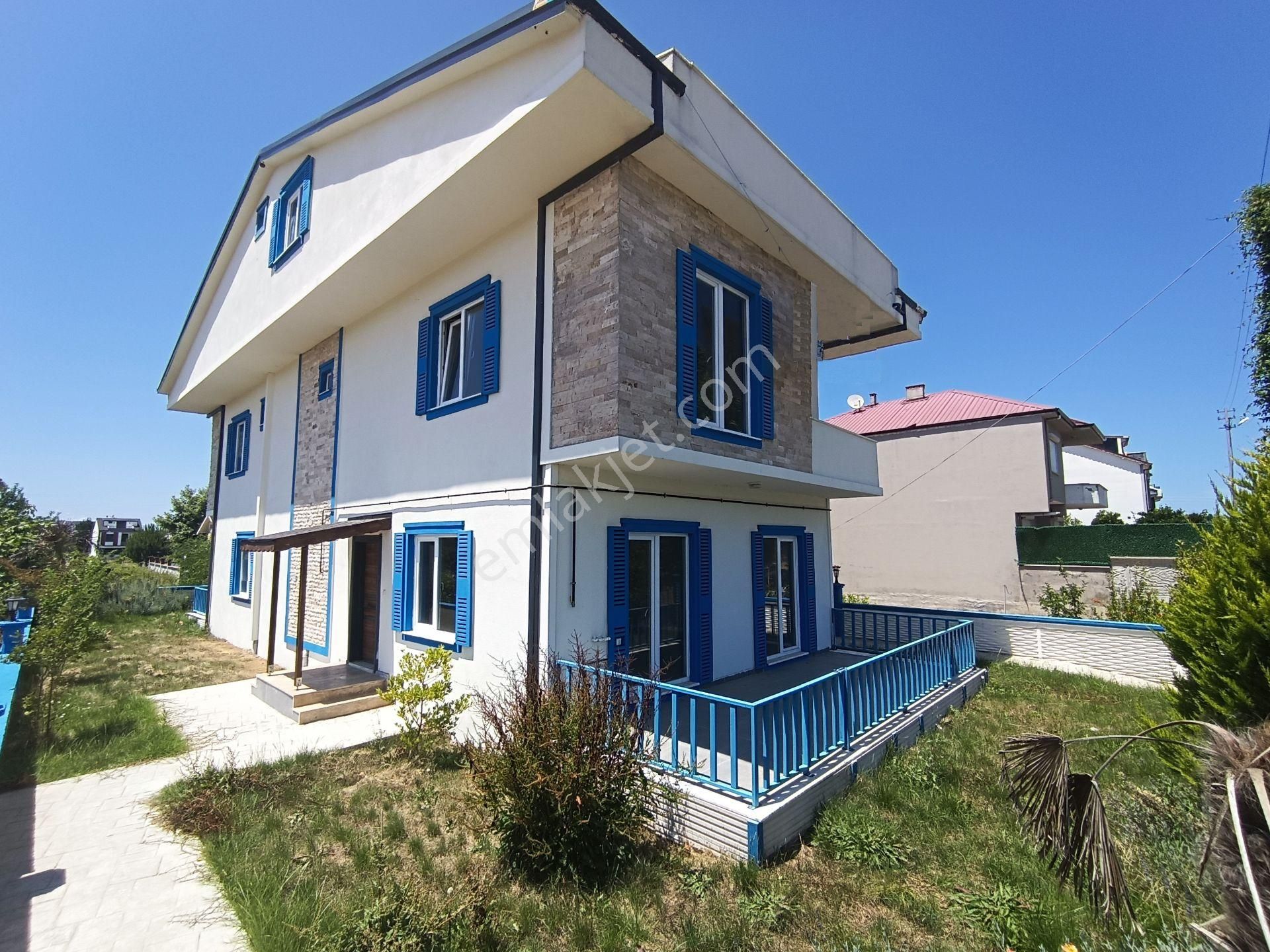 Kocaali Alandere Satılık Villa  4+1 GENİŞ BAHÇELİ , DENİZE YAKIN , EBEVEYN BANYOLU, SATILIK VİLLA - VILLA FOR SALE