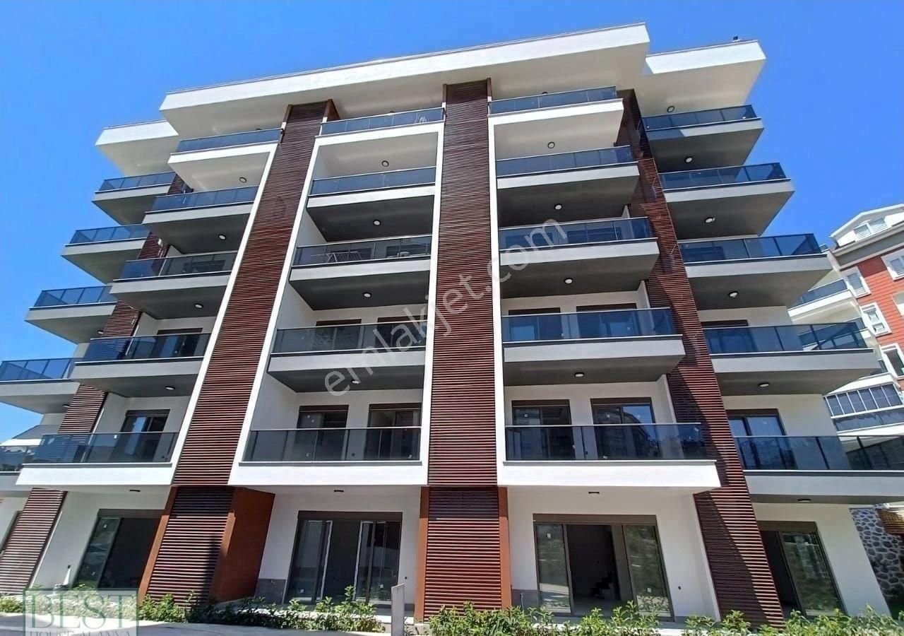 Alanya Tosmur Satılık Daire New apartment 1+1 in Tosmur 63m2 beach 550m