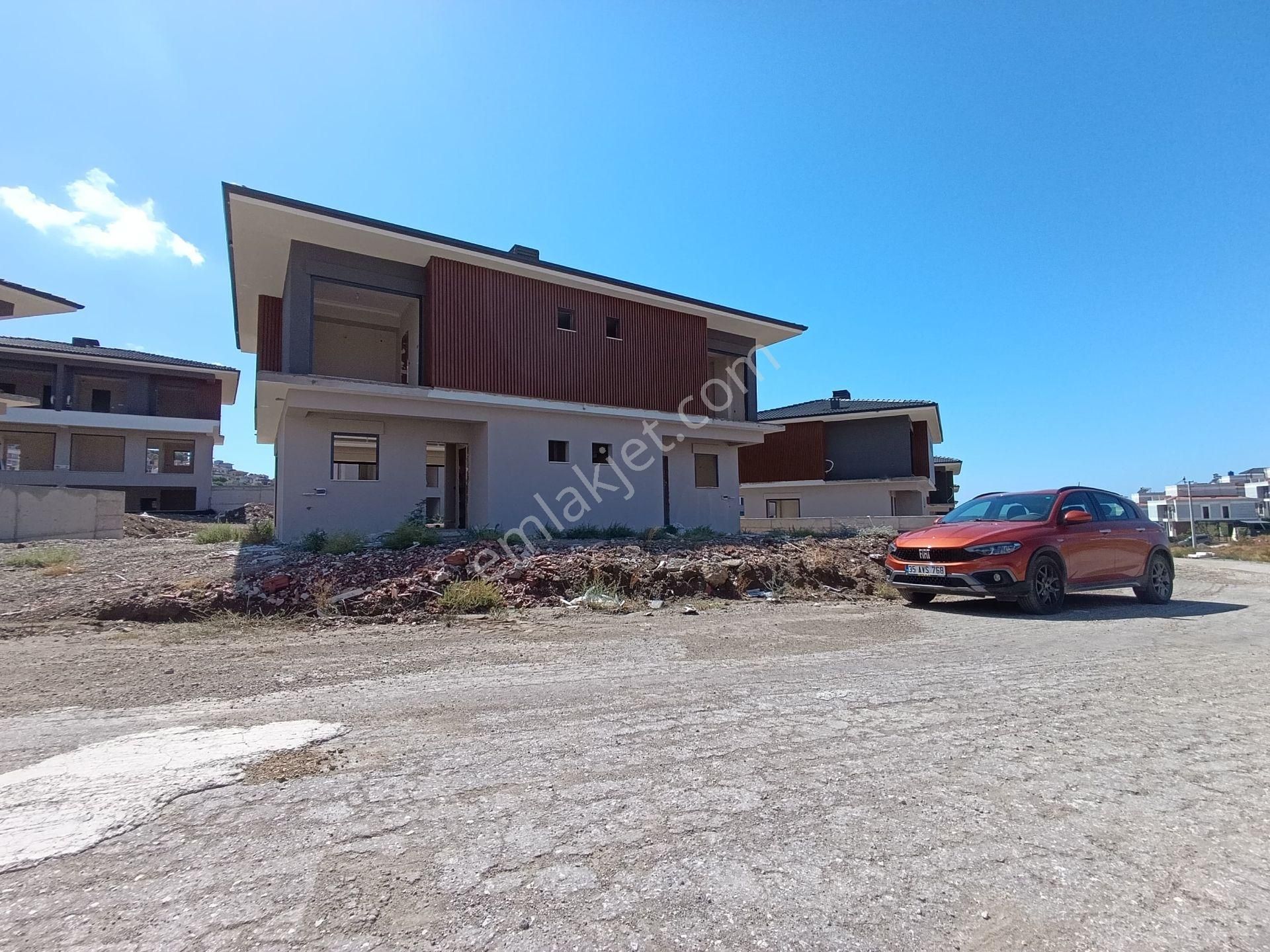 Seferihisar Akarca’da Deniz Manzaralı Prestijli Villalar – Özel Proje! - Görsel 3