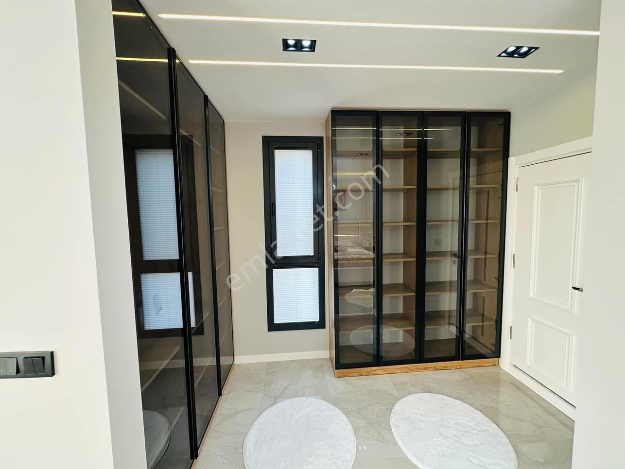 Didim Efeler Mahallesi Tam Müstakil Havuzlu Otoparklı Lüks Villa - Görsel 15