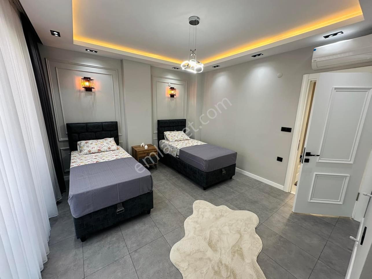 Didim Efeler Mahallesi Tam Müstakil Havuzlu Otoparklı Lüks Villa - Görsel 28