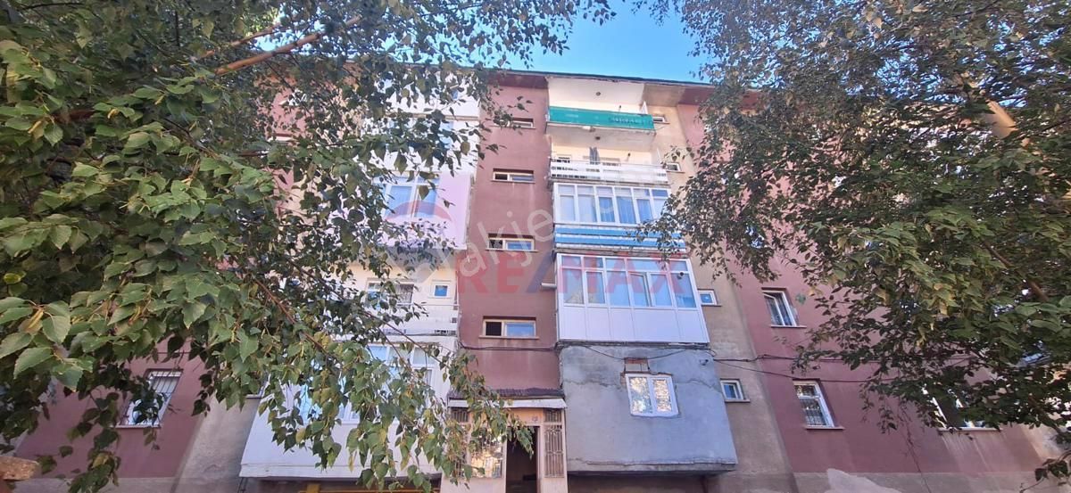 Palandöken Müftü Solakzade Satılık Daire Remax Penta ' dan Yenişehir 'de 3+1 Satılık Daire