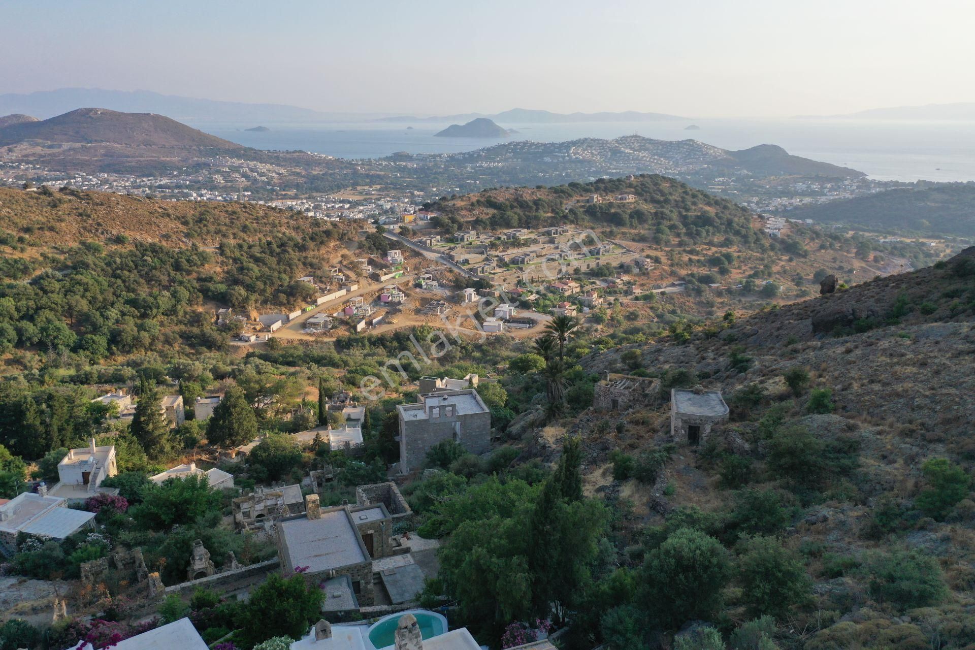 Gümüşlük, Eski Karakaya Köyü'nde, Deniz Manzaralı Satılık Taş Ev - Görsel 17