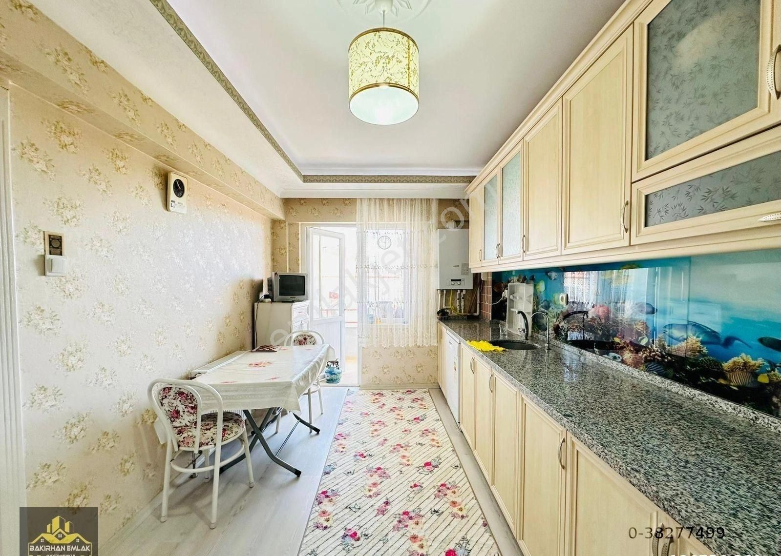 Pursaklar Fatih Satılık Daire BAKIRHAN EMLAK'TAN FULL YAPILI MASRAFSIZ 125m2 ÇİFT BALKONLU ARA KAT 3+1 SATILIK DAİRE