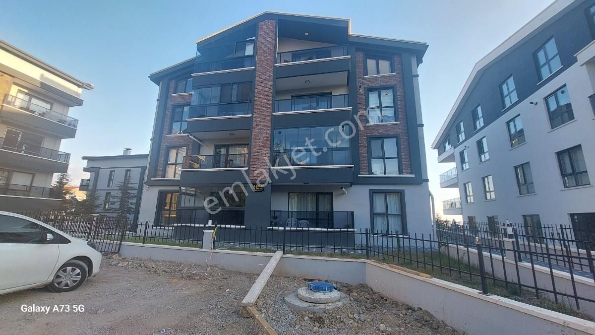 Gölbaşı Taşpınar Kiralık Daire İncek Taşpınarda Butik Binada, Yüksek Giriş 2+1, Kiralık Daire