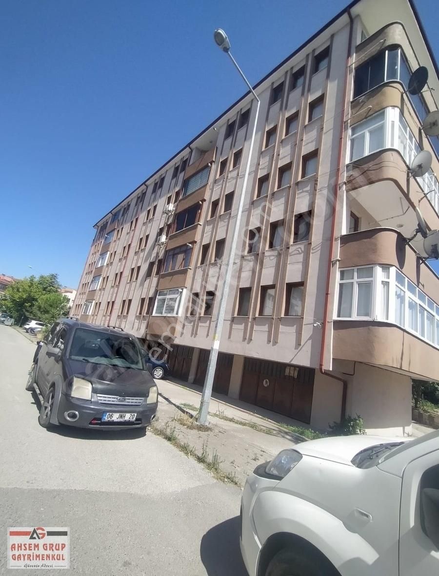 Adapazarı Mithatpaşa Satılık Daire SAKARYA SEAH HASTANE KARŞISI MERKEZDE 140 M2 3+1 SATILIK DAİRE !