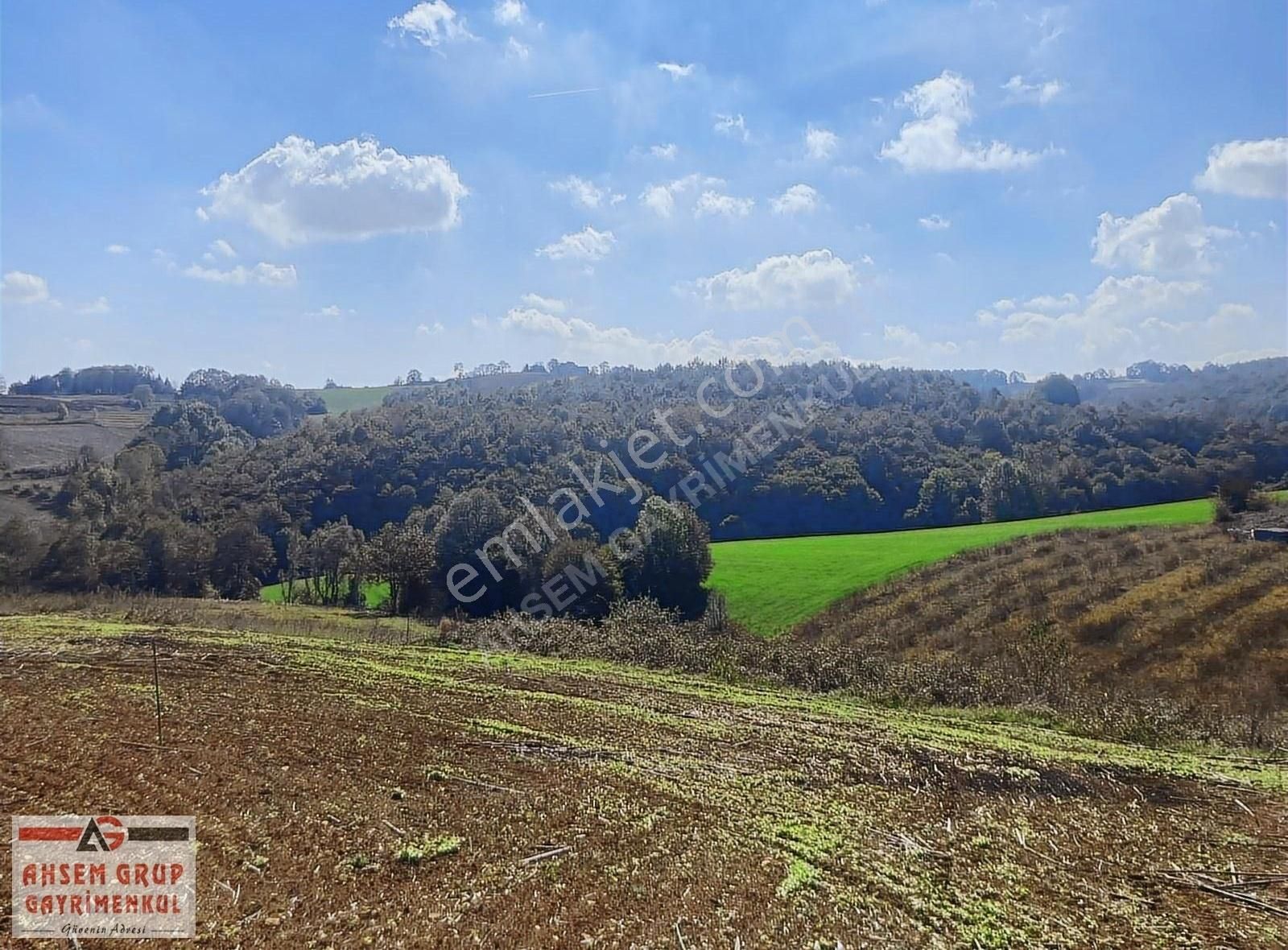 Kandıra Hıdırlar Satılık Tarla HIDIRLAR KÖYÜNDE YOLA YAKIN TARIMA UYGUN 1065 M2 SATILIK ARSA