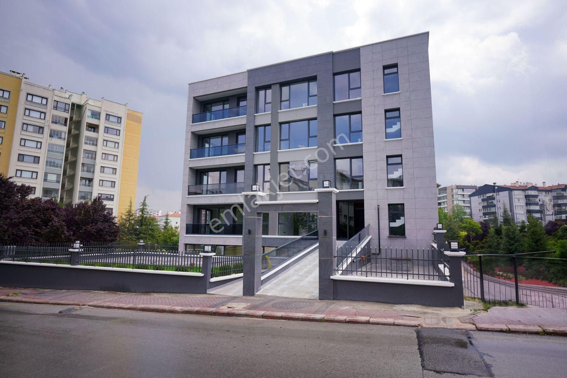 Çankaya Yaşamkent Satılık Daire  ÜMİTKÖYDE 1+1 '  2+1 SATILIK DAİRE OFİS İÇİN UYGUN 