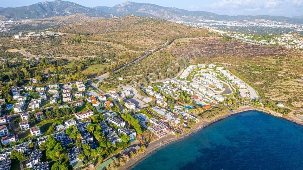 Bodrum Müskebi Satılık Tarla Muğla Bodrum Oratkent'te Denize 300mt Mesafede 2 Parsel Tarla