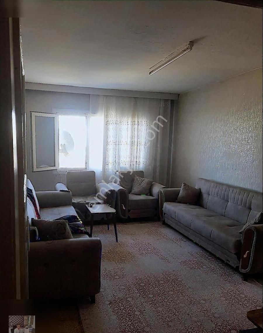 Kilis Merkez Ekrem Çetin Satılık Daire BEŞYÜZ EVLER EKREM ÇETİN BLOKLARINDA SATILIK 2+1 DAİRE