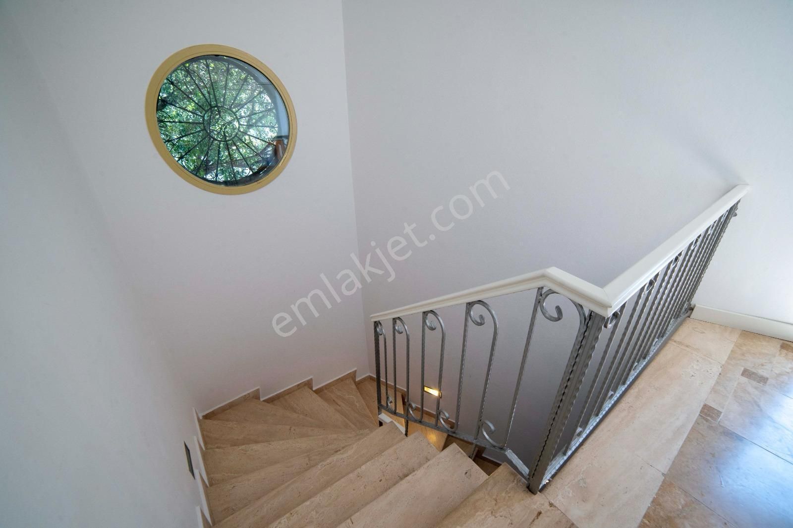 Türkbükü'nde Site İçerisinde Full Deniz Manzaralı Satılık Villa - Görsel 28