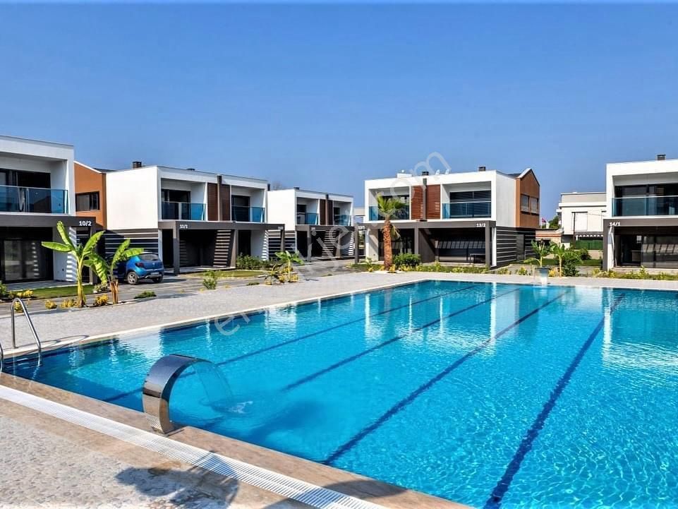 Kuşadası Karaova Satılık Villa    KUŞADASI KARAOVA MAHALLESİNDE 3+1 SIFIR DUBLEKS 