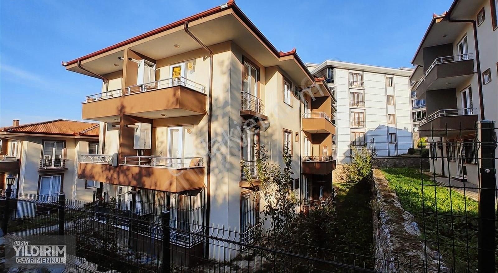 Serdivan Kemalpaşa Satılık Daire FIRSAT!!! RUMELİ APARTLARINDA ÖN CEPHE 3. KAT 2+1 KİRACILI APART