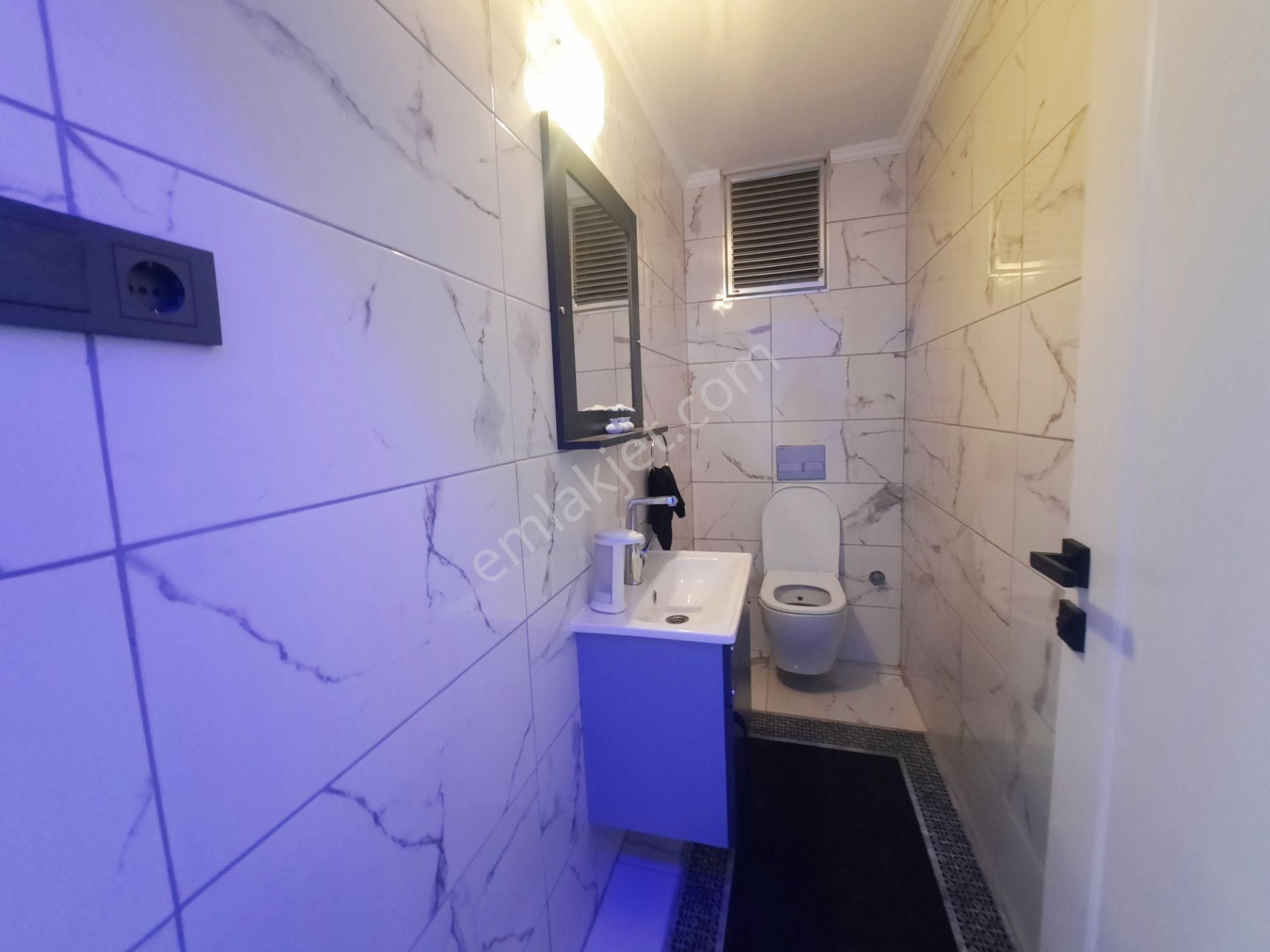 Şehir Merkezinde, Sıfır Tadilatlı, 2 Katlı, Geniş Müstakil Ev.. - Görsel 19