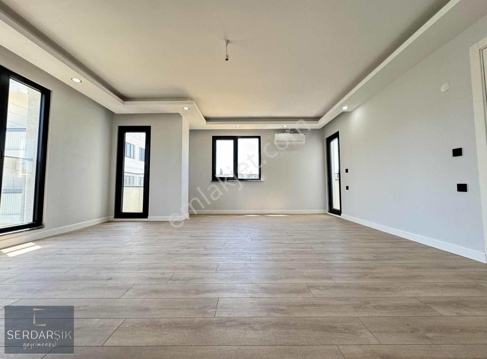 Darıca Bayramoğlu Satılık Daire *BAYRAMOĞLU MAHALLESİ 4+1 200M² LÜKS FIRSAT* ACİL ÇATI DUBLEKS*