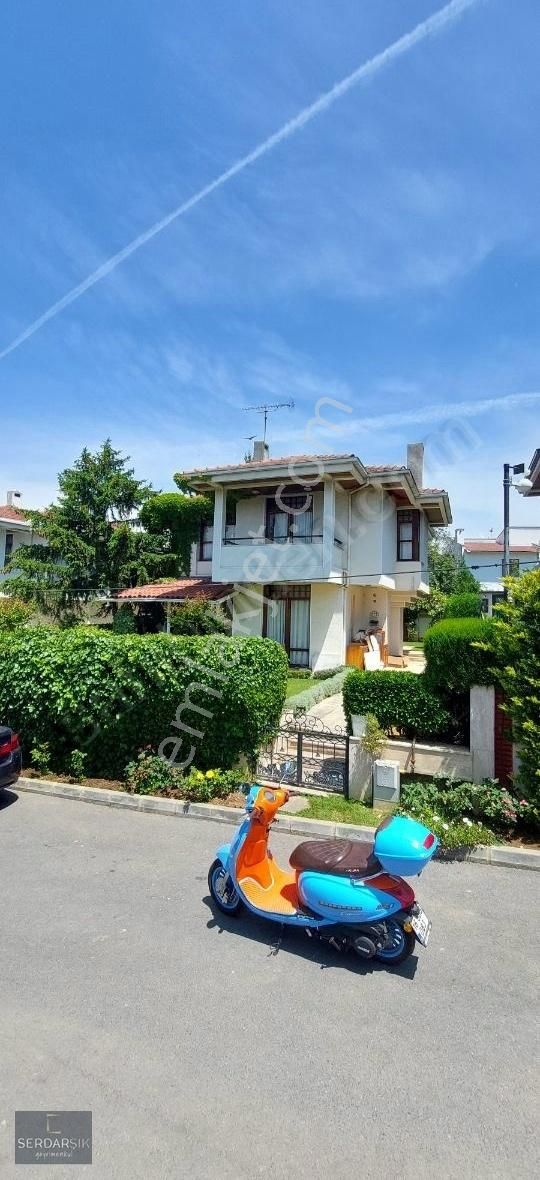 Darıca Bayramoğlu Kiralık Villa SAHİLE İNİŞLİ SİTEDE müstakil villa