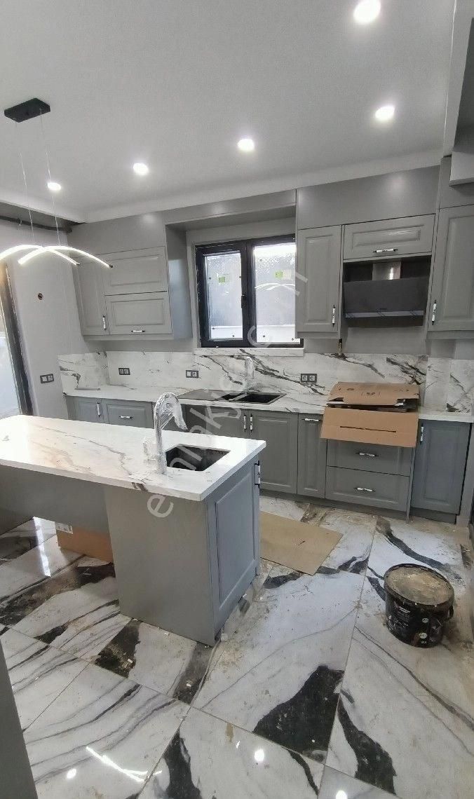 Hürriyet Ve Atatürk Mahallesi Civarı 5+1 Havuzlu Otoparklı Satılık Lüks Villa - Görsel 22