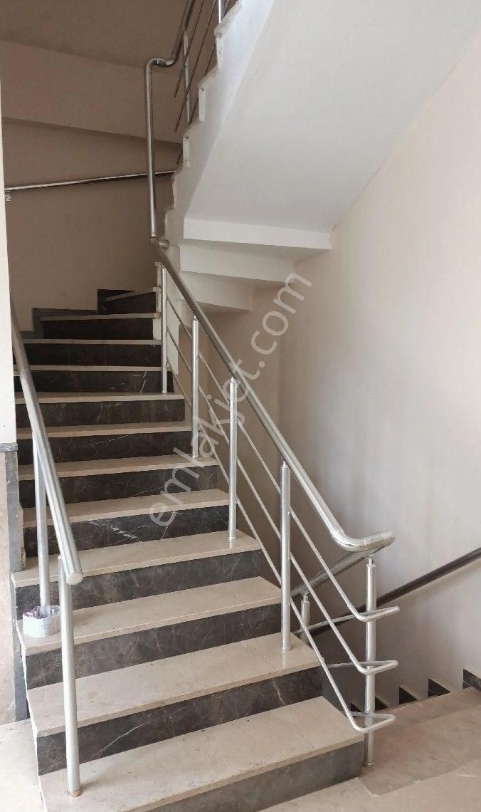 Yeni Belediye Civarı Ana Cadde Üzeri 1+1 Satılık Sıfır Daire - Görsel 16