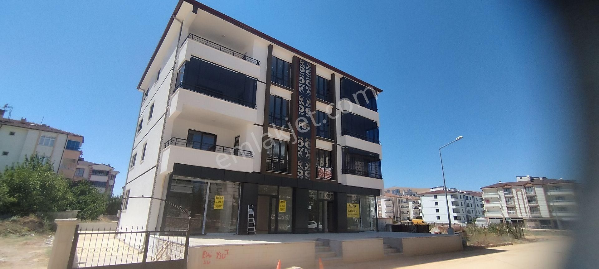 Elazığ Merkez Ataşehir Satılık Daire ATAŞEHİR MAHALLESİNDE SIFIR ULTRA LÜKS SATILIK 2+1 DAİRE