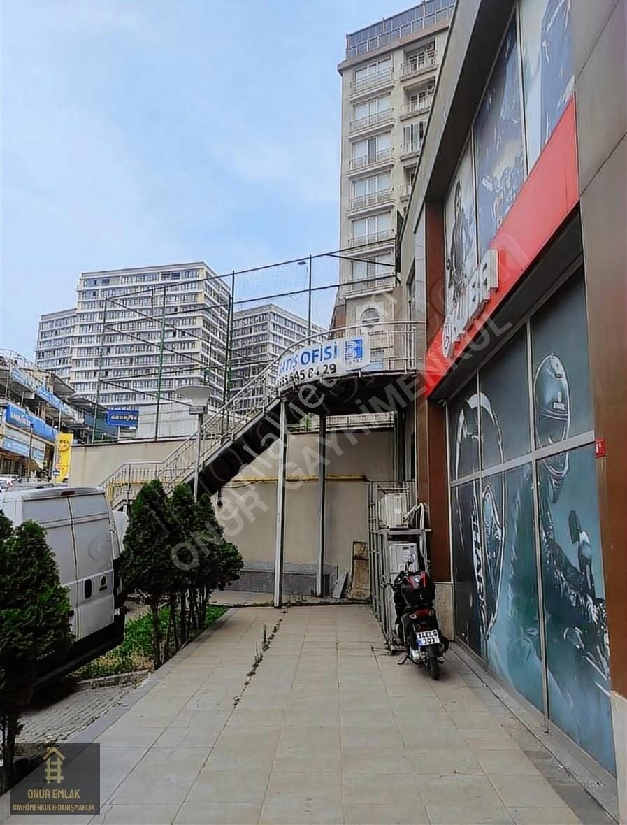 Zeytinburnu Maltepe Kiralık Dükkan & Mağaza İşlek Konumda Cevizlibağ'da Üniversitelere Yakın Dükkan