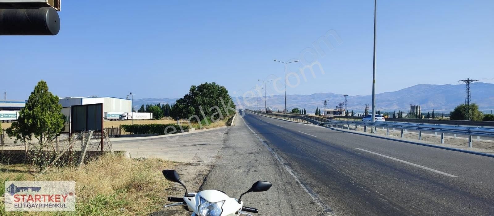 Manisa Alaşehir Satılık Depo, Antrepo İzinli Ilıca Mah.Denizli Salihli Yolu Üzerinde İşletme Olabilecek Arsa