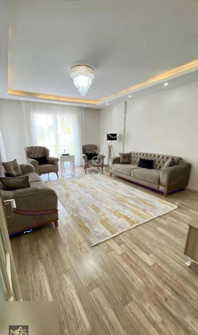 Toroslar Yalınayak Satılık Daire TOROSLAR YALINAYAKTA 3+1 DOĞALGAZLI ÖNÜ AÇIK 160M2 DAİRE