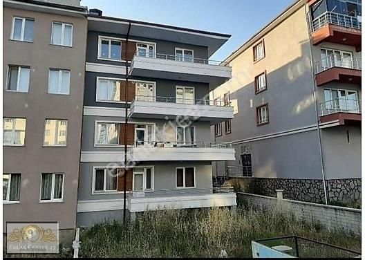 Kütahya Merkez Zafertepe Satılık Daire EMLAK CENTERDEN ZAFERTEPEDE SATILIK 2+1DAİRE