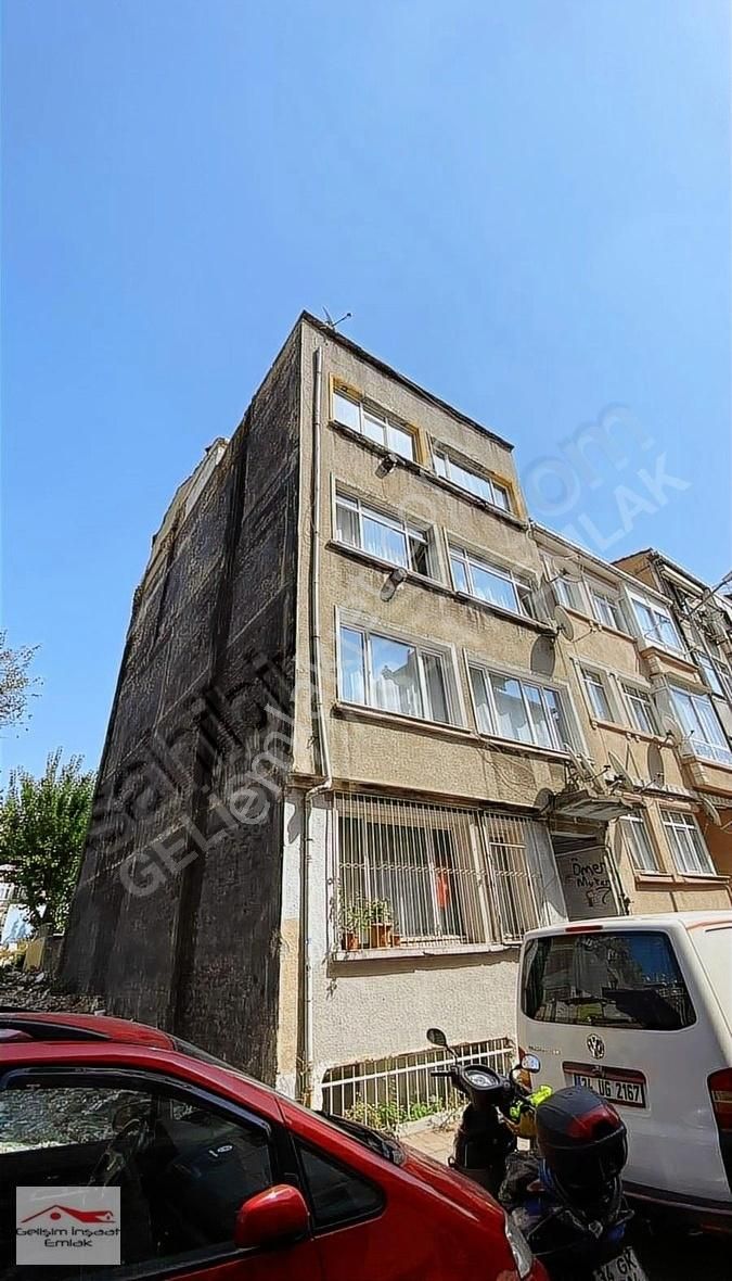 Gelişim Emlak`tan Aynı Parsel`de Satılık 270m² Bina Ve Arsa