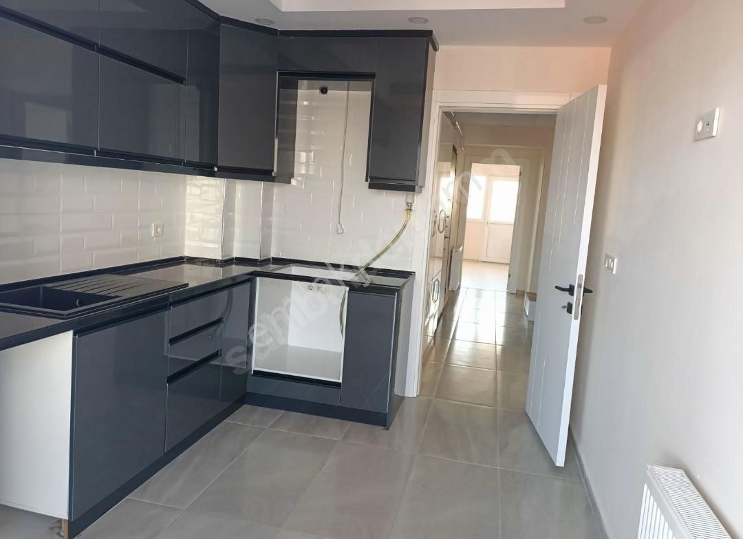 Salihli Seyrantepe Satılık Daire  SALİHLİ EVİM EMLAKTAN SEYRANTEPE MAHALLESİ 3+1 DUBLEKS SIFIR SATILIK DAİRE