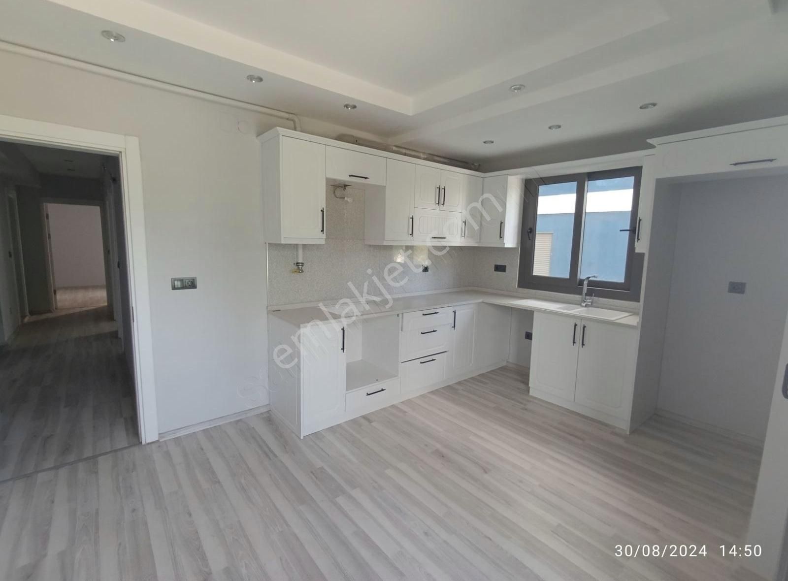 Salihli Kurtuluş Satılık Daire KURTULUŞ MASAL ORMANI CİVARI YERDEN ISITMALI SATILIK 3+1 DAİRE