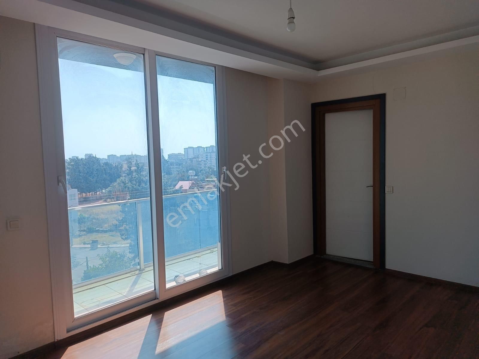 Yenişehir Akkent Satılık Daire MERSİN YENİŞEHİR AKKENT MAHALLESİNDE SATILIK DSİRE