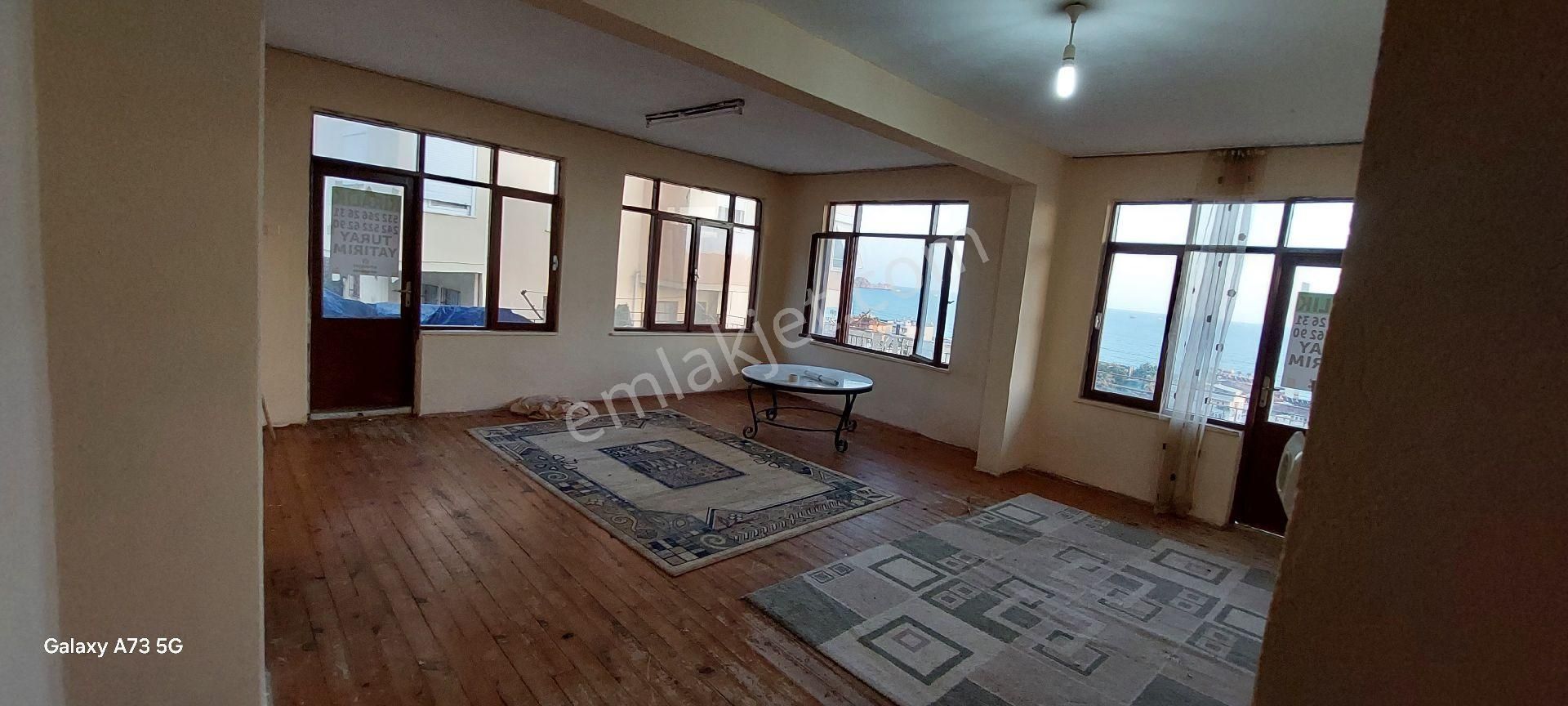 Alanya Dinek Kiralık Daire ALNYA DİNEK DE KİRALIK DENİZ MANZARALİGENİŞ VE FERAH DAİRE 