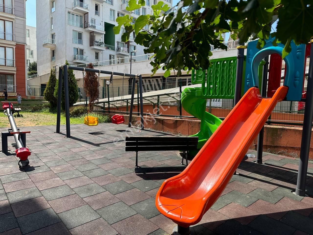 Tuzla Aydınlı Satılık Daire  PARK VADİ EVLERİNDE 2+1 YATIRIMLIK SATILIK DAİRE