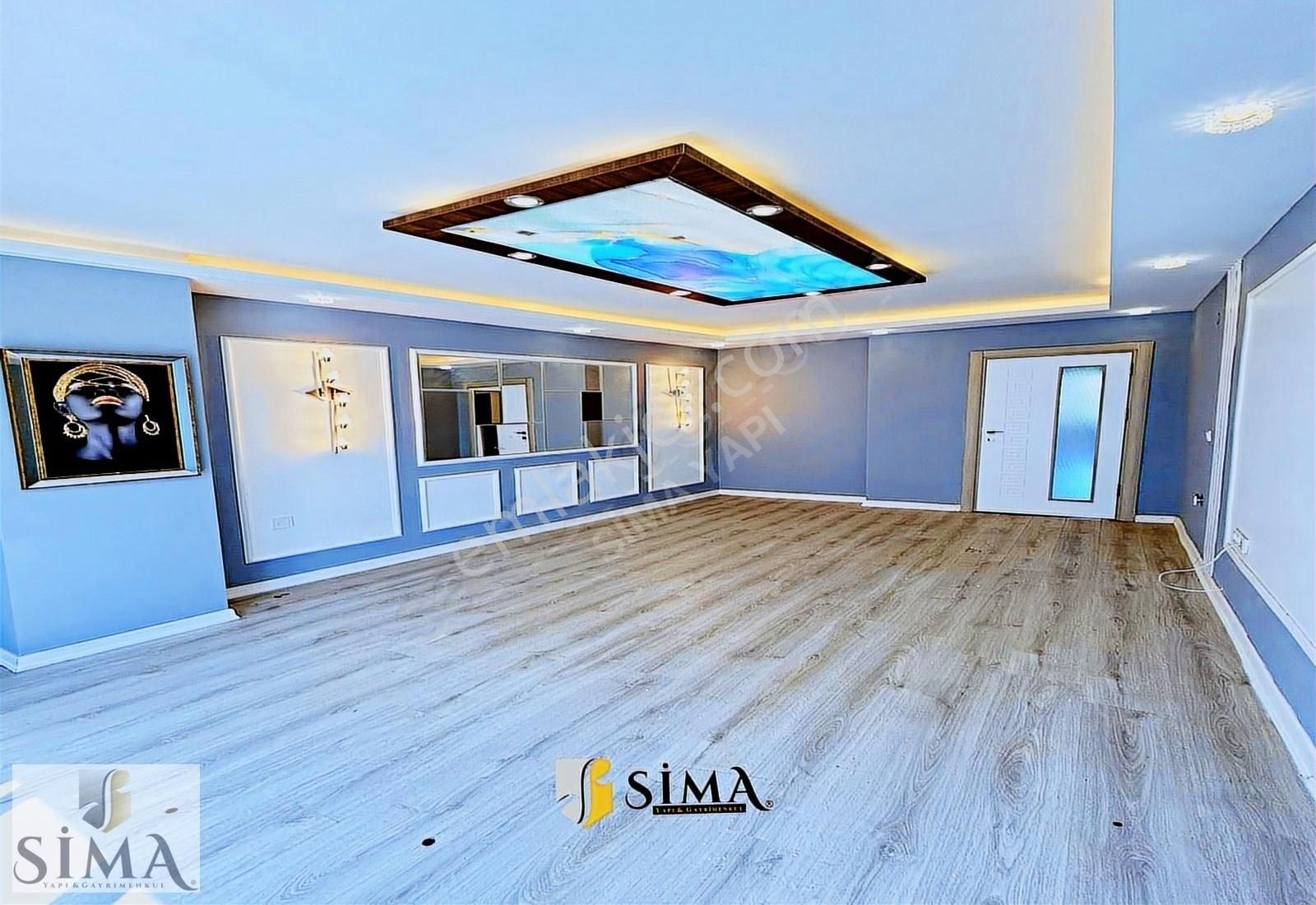 Esenyurt Üçevler Satılık Daire  SİMA YAPI'DAN MEYDANA YAKIN 2+1 120M2 DEKORLU ACİL SATILIK DAİRE