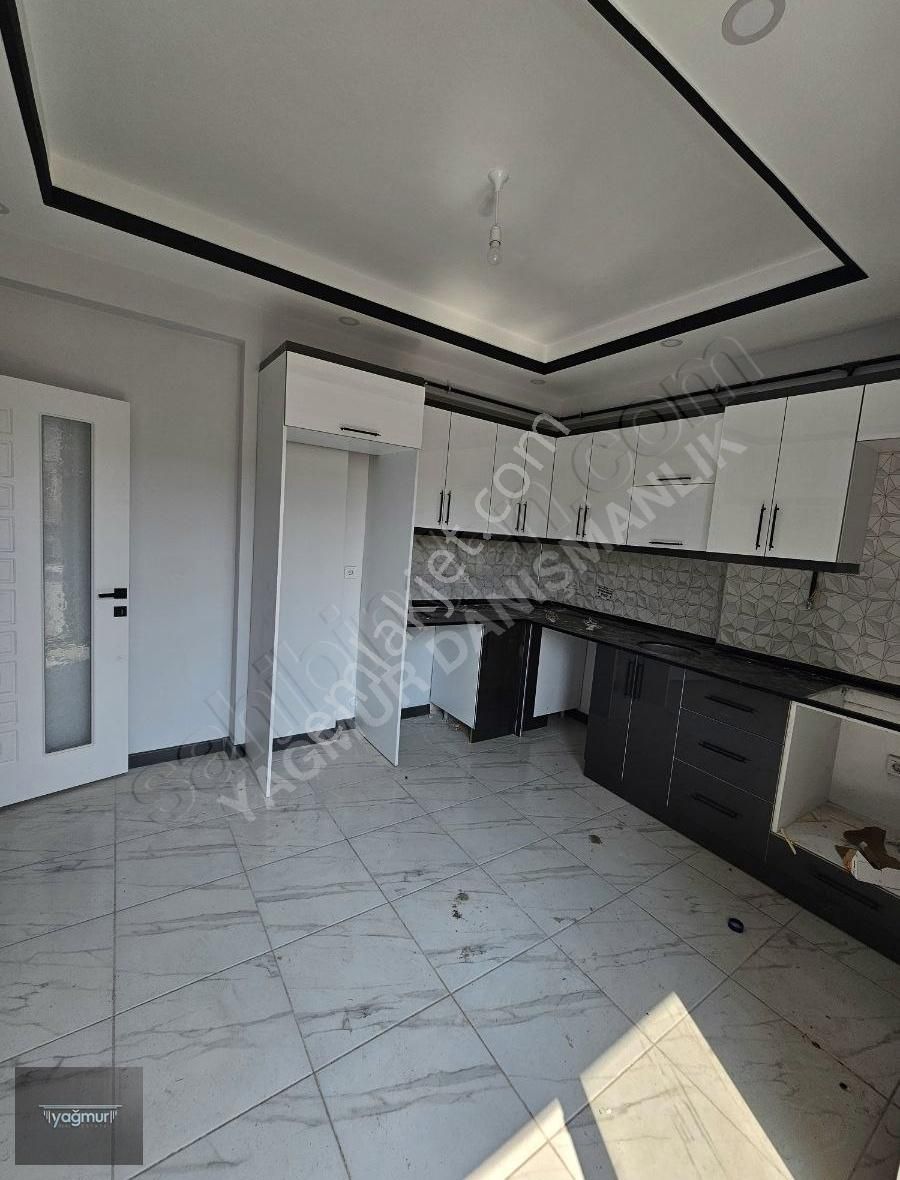 Kartepe Ataevler Satılık Daire KARTEPE ATAEVLERDE SATILIK 140m 3+1 İSKANI ALINMIŞ DUBLEKS DAIRE