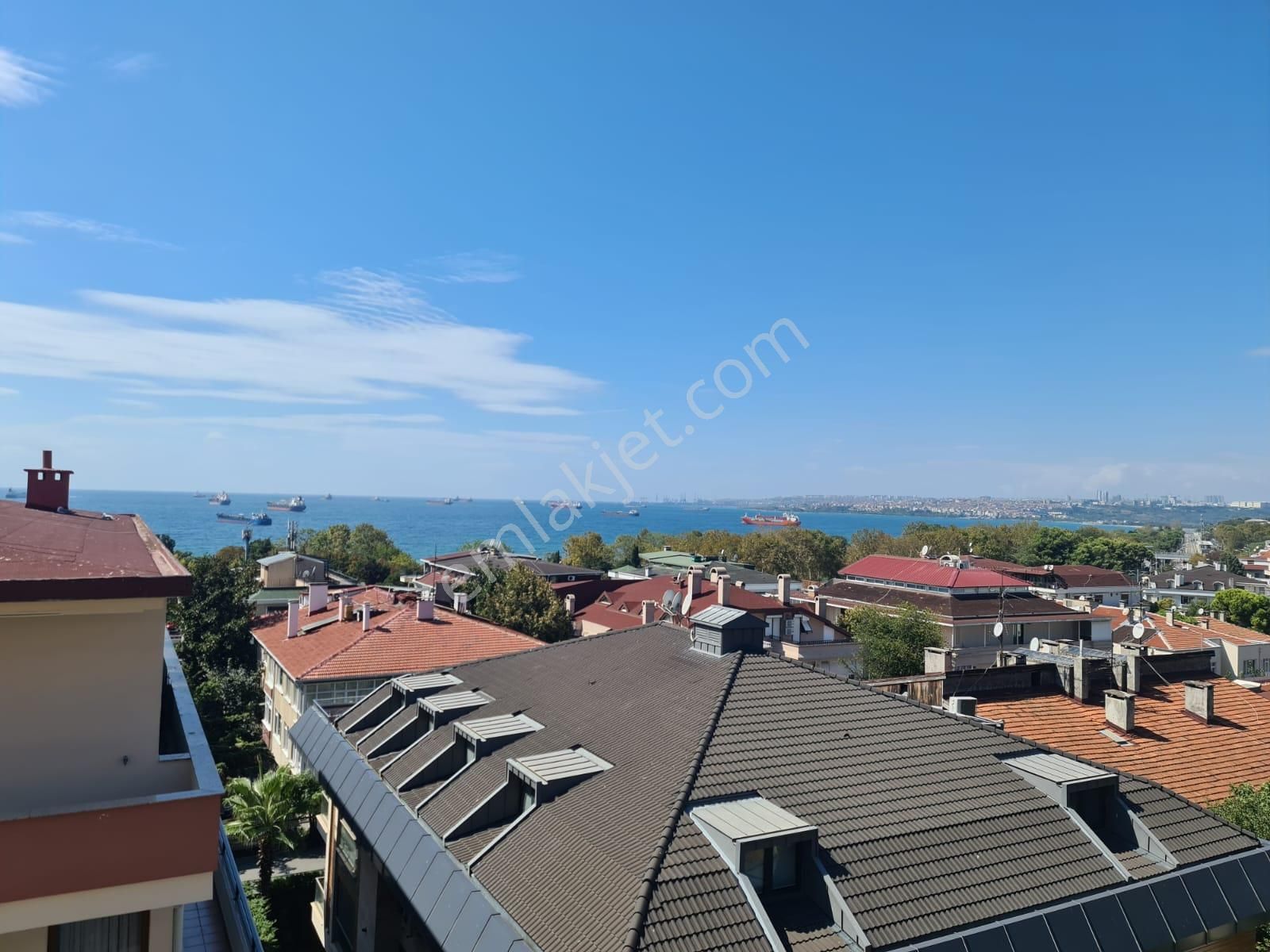 Bakırköy Şenlikköy Kiralık Daire  Güney Emlak - Deniz Manzaralı Ara Kat Kiralık Daire