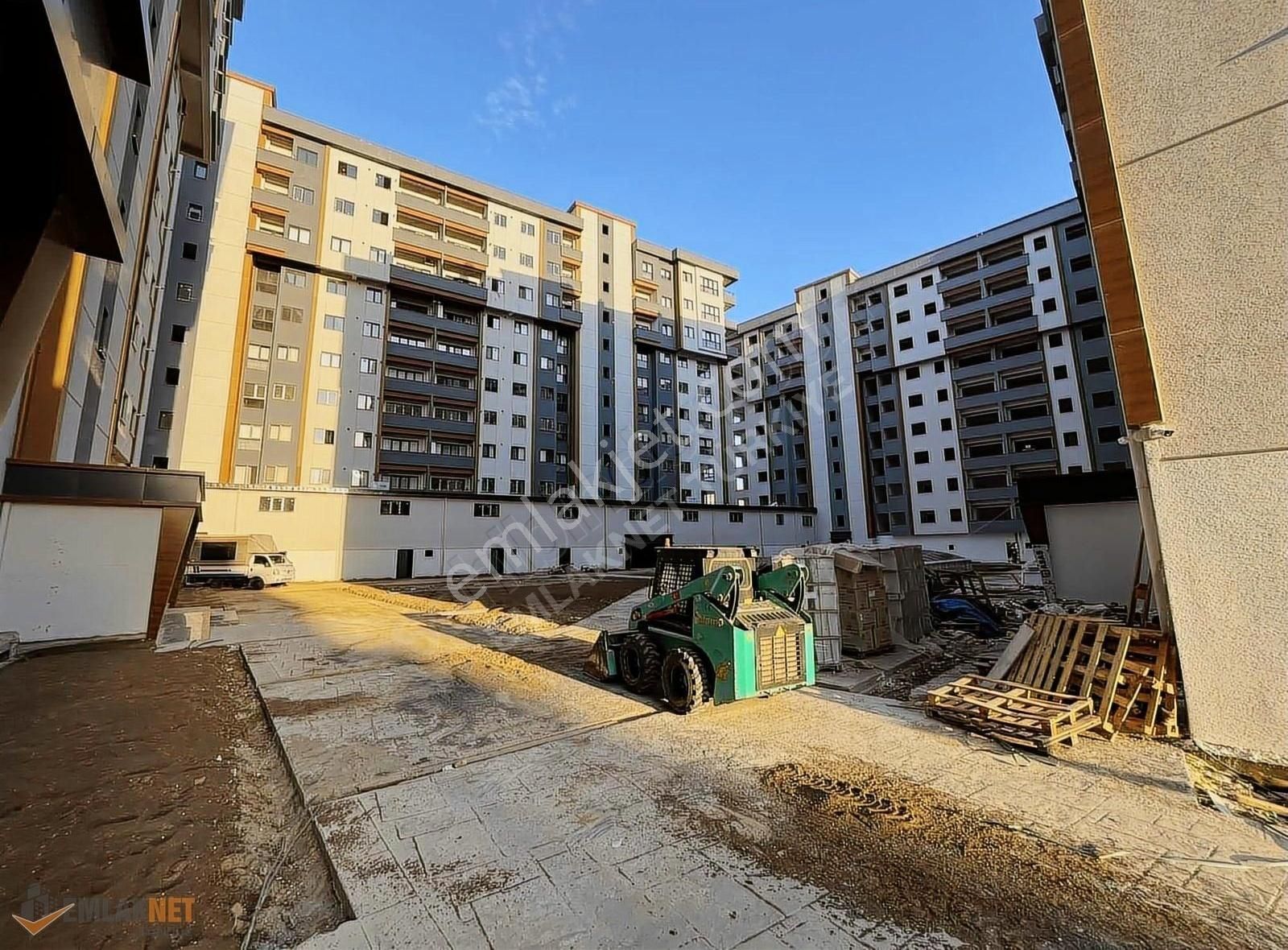 Tuzla Postane Satılık Daire TUZLA 'NIN KALBİ BİRLİK KONUTLARINDA FIRSAT SATILIK 3+1 DAİRE