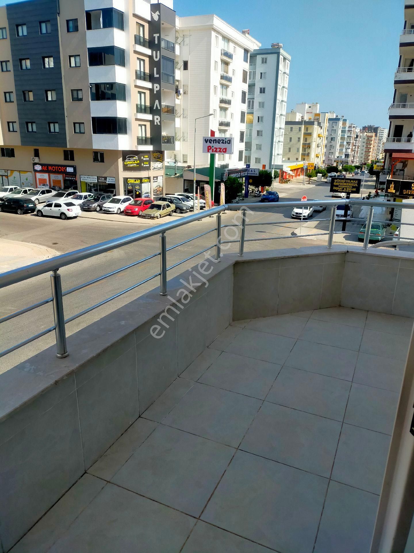 Erdemli Akdeniz Kiralık Daire TAPU CADDESİNDE BAĞIMSIZ MUTFAK GENİŞ 2+1 KİRALIK DAİRE