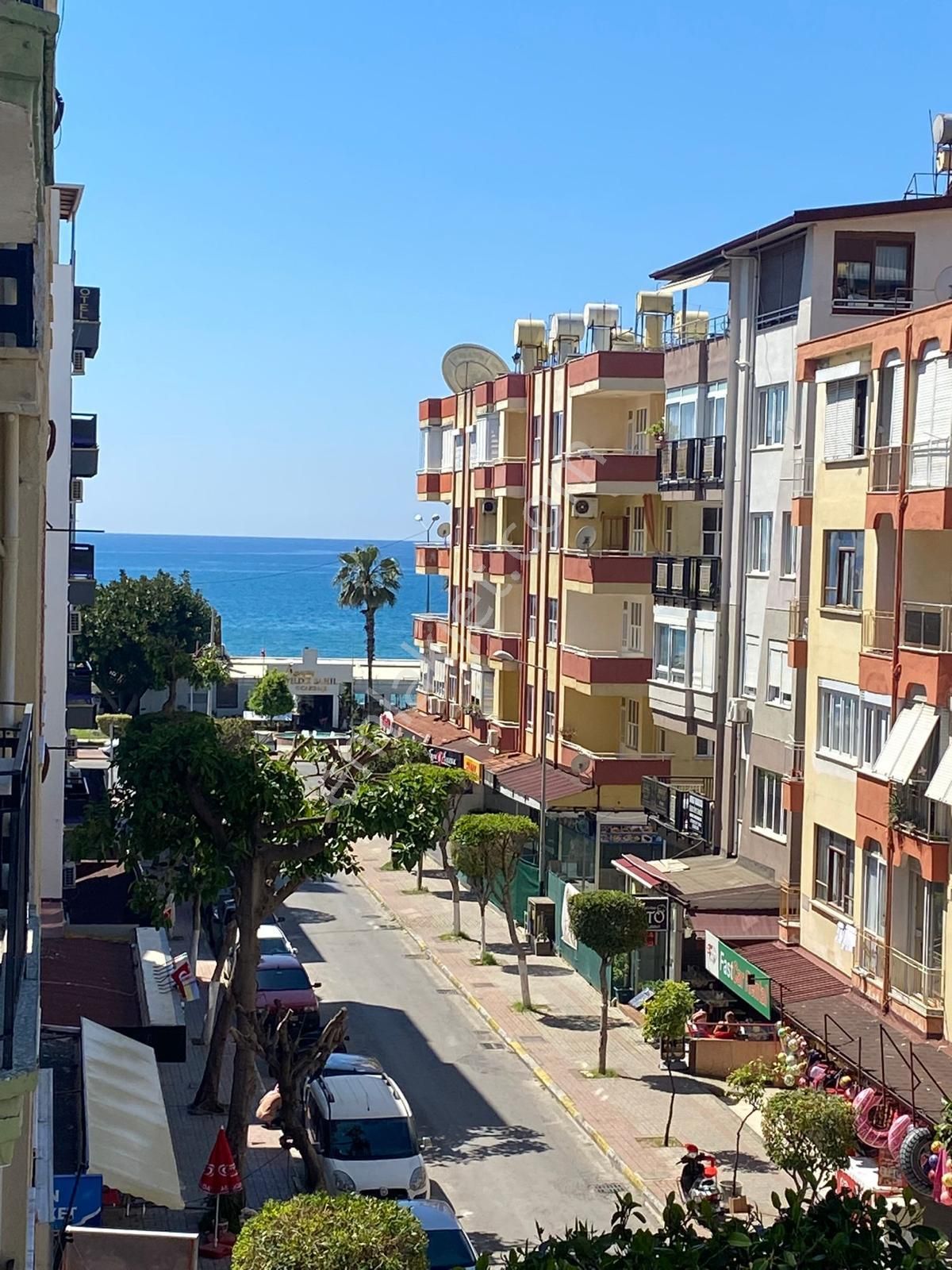 Alanya Güller Pınarı Satılık Daire  SATILIK ALANYA GÜLLERPINARI 2+1 DENİZE 150 M