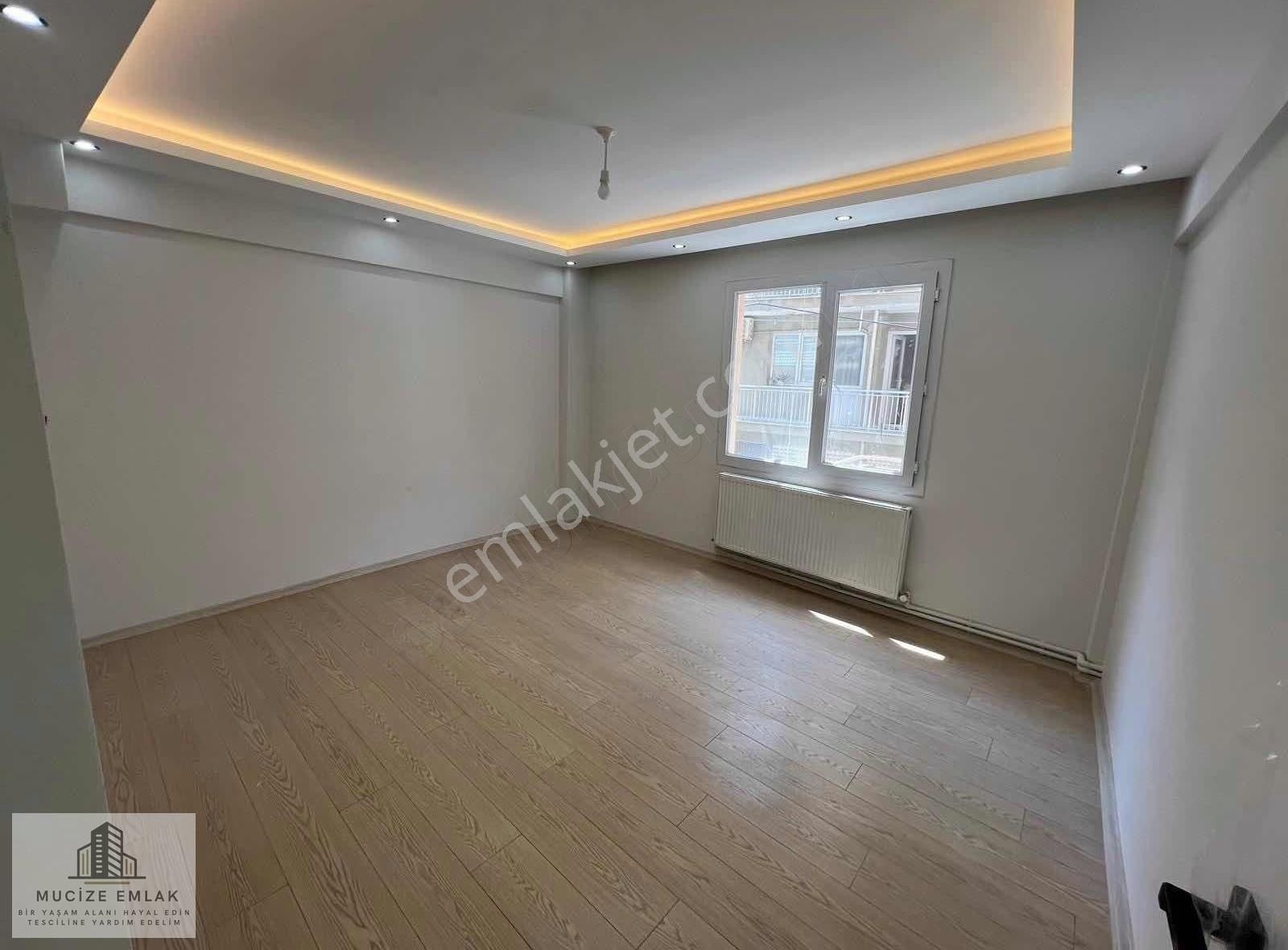 Buca Göksu Satılık Daire BUCA GÖKSU MERKEZDE KÖŞE DAİRE 3+1 132 M KARE