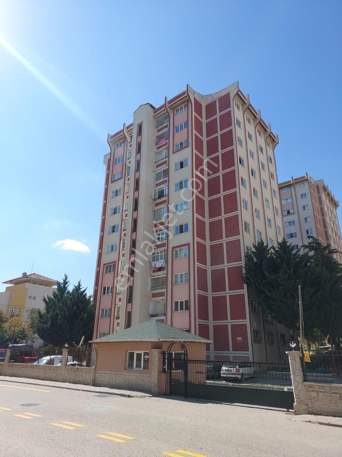 Mamak Altınevler Satılık Daire  ANKARA MAMAK ALTINEVLER MAH.DE SATILIK 2+1 BOŞ DAİRE