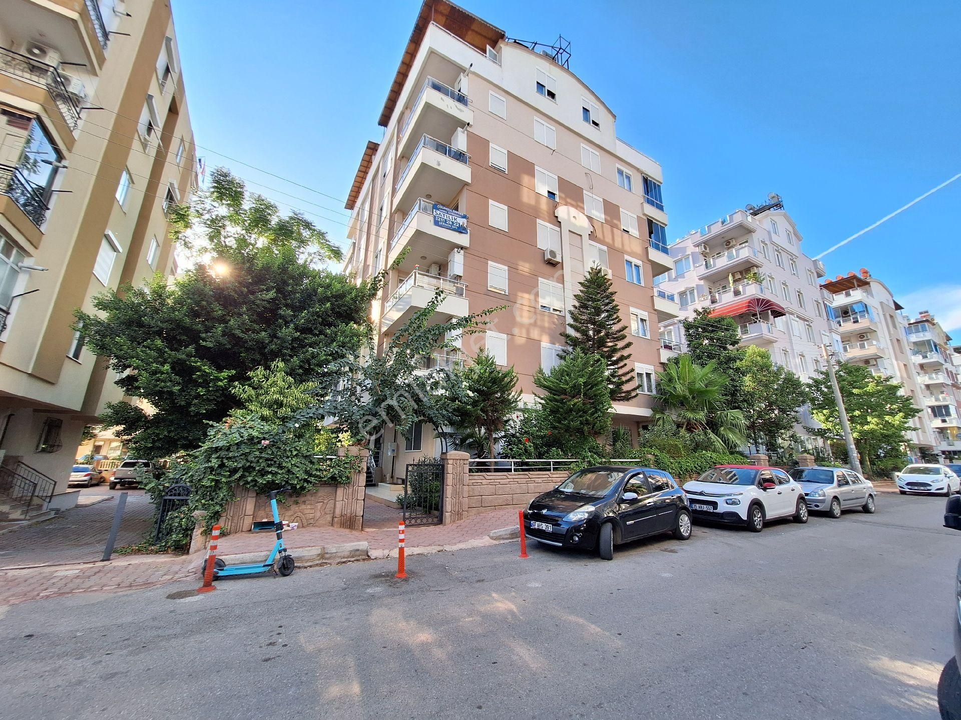 Antalya Konyaaltı Akkuyu Mahallesinde Üniversiteye Çok Yakın Konumda Eşyalı Kiralık 1+1 Daire - Görsel 35