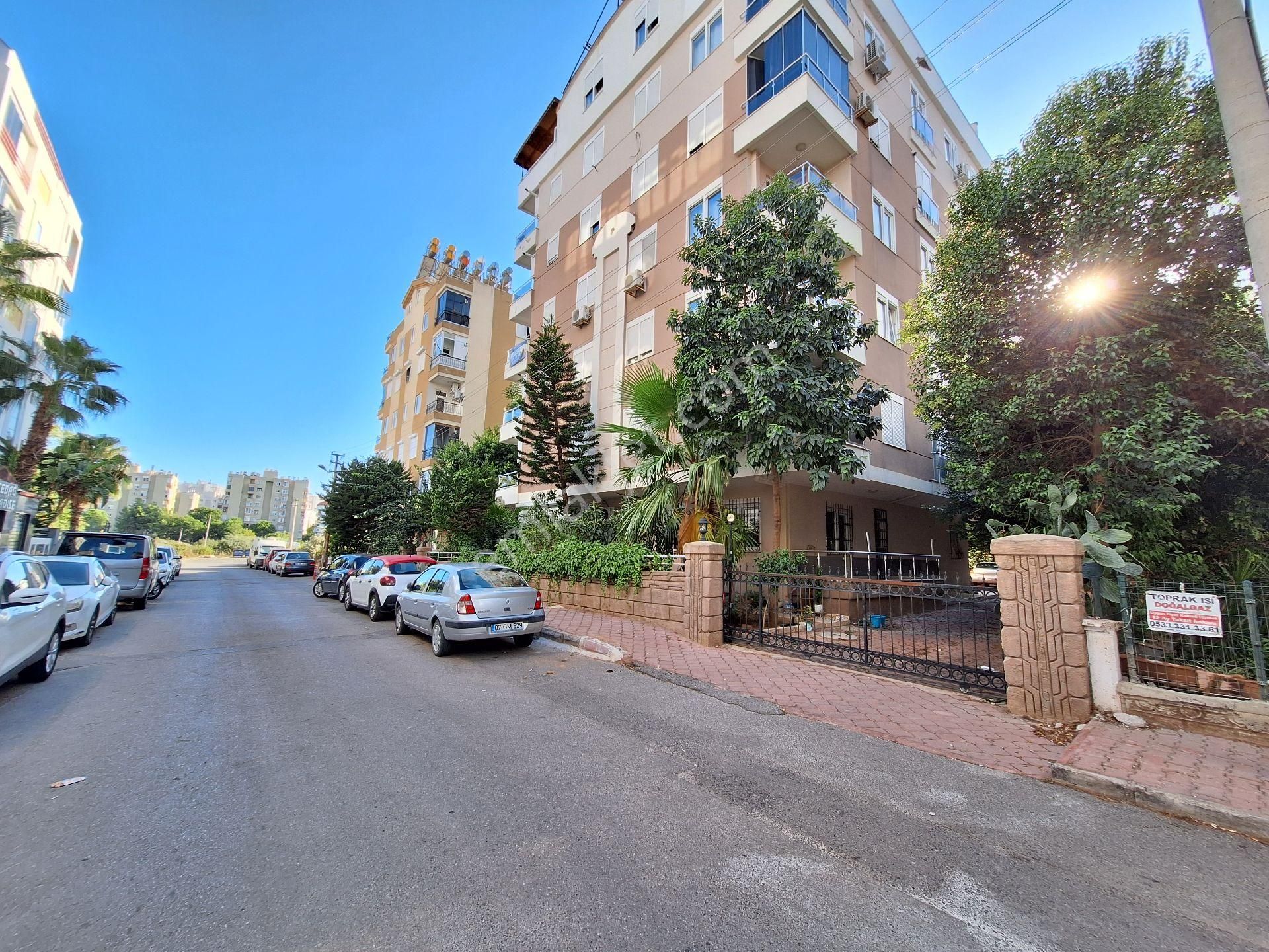 Antalya Konyaaltı Akkuyu Mahallesinde Üniversiteye Çok Yakın Konumda Eşyalı Kiralık 1+1 Daire - Görsel 34